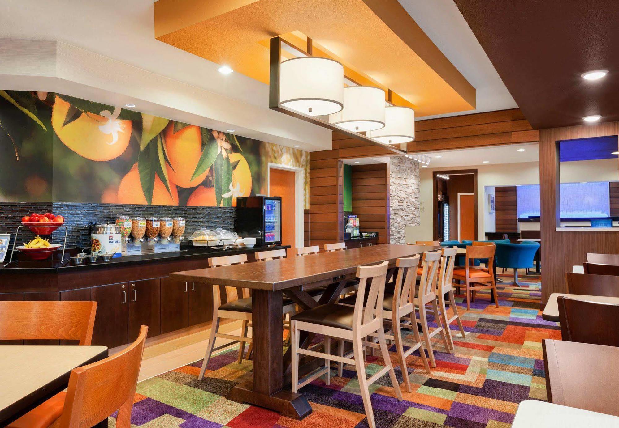 Fairfield Inn & Suites Lansing West Delta Center Township Extérieur photo